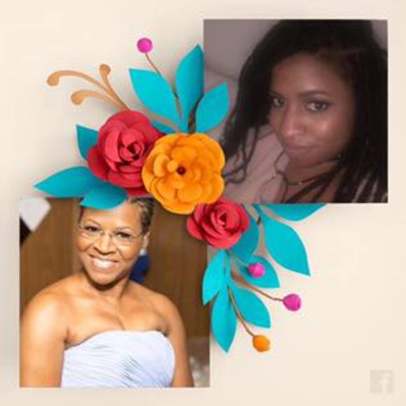 Meet your Posher, Denise - Picture 1 of 1